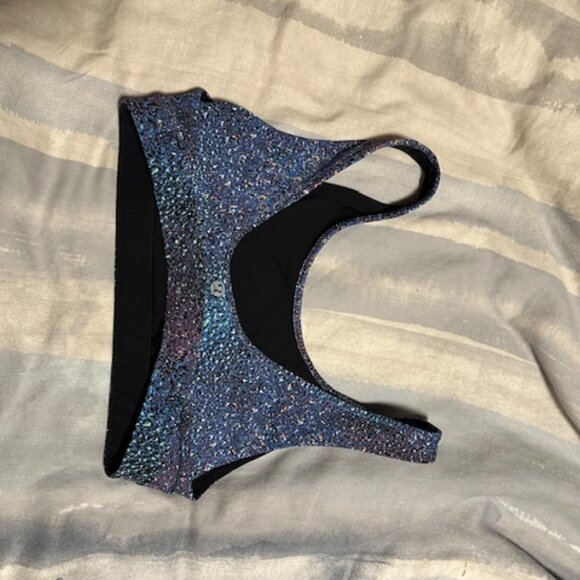 Lululemon Reversible Align bra size 8 - Picture 2 of 4